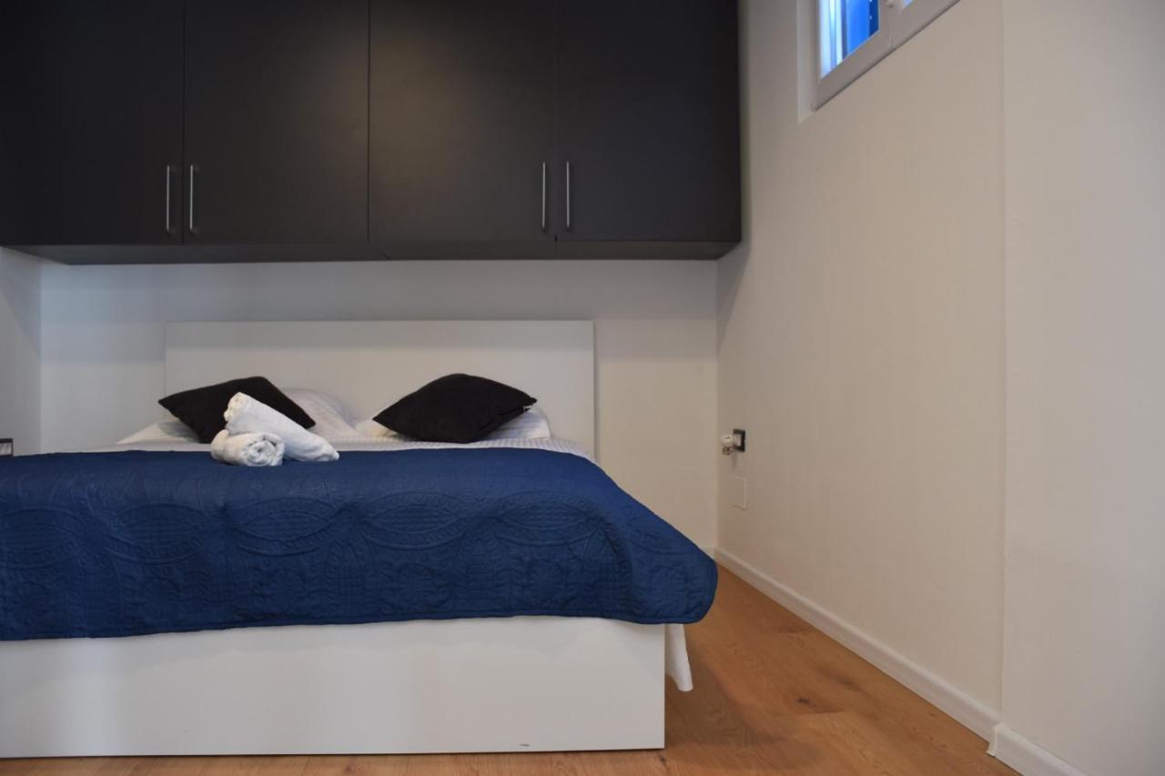 Apartman Lucana Apartment ตรีบูนย์ ภายนอก รูปภาพ